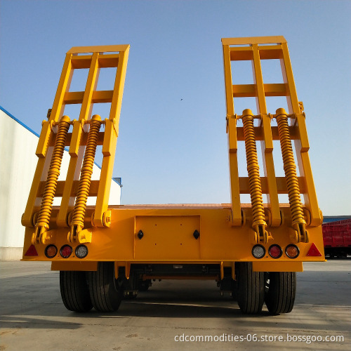 Low Price Factory Heavy Duty  2/3 Axle  Lowbed Truck Trailer for Africa
